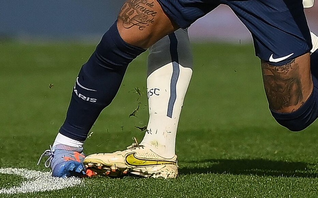 Neymar phẫu thuật thành công chấn thương mắt cá chân - 2 Neymar phẫu thuật thành công chấn thương mắt cá chân - 2