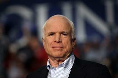 Thượng nghị sĩ Mỹ John McCain qua đời ở tuổi 81