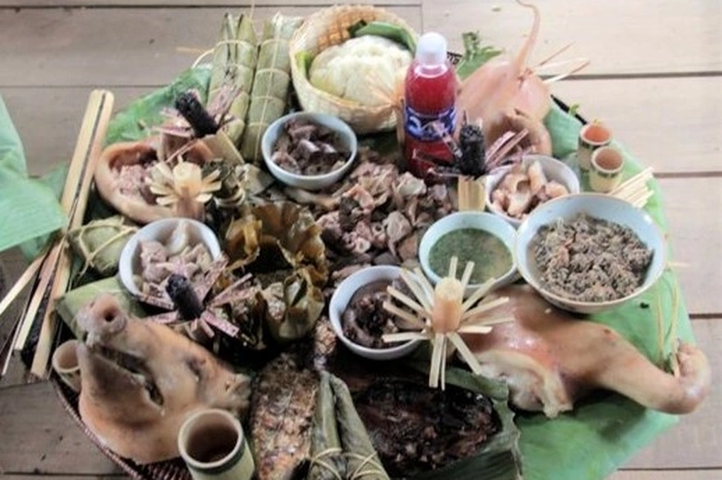 Nét văn hóa độc, lạ ngày Tết của người Ơ Đu - 3 Nét văn hóa độc, lạ ngày Tết của người Ơ Đu - 3
