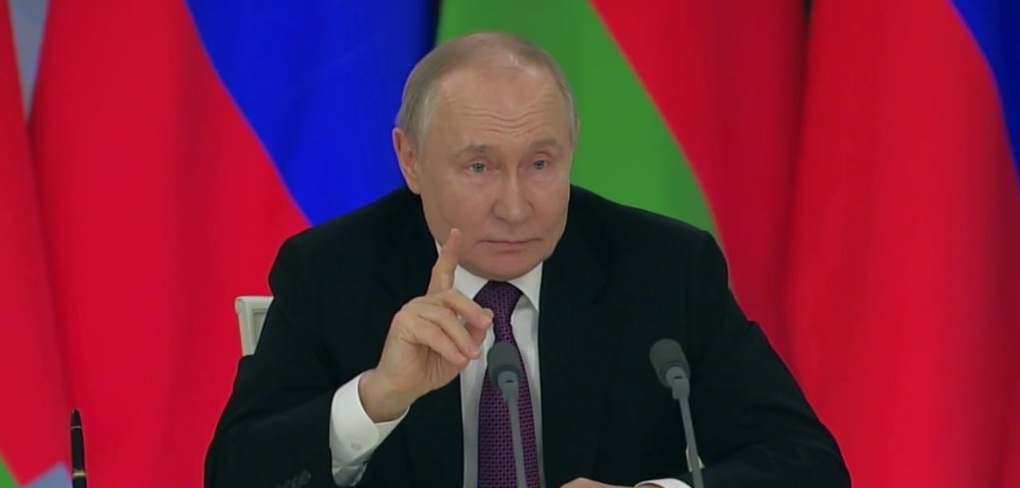 Ông Putin cảm ơn ông Trump, đồng ý cần có lệnh ngừng bắn ở Ukraine - 1 Ông Putin cảm ơn ông Trump, đồng ý cần có lệnh ngừng bắn ở Ukraine - 1