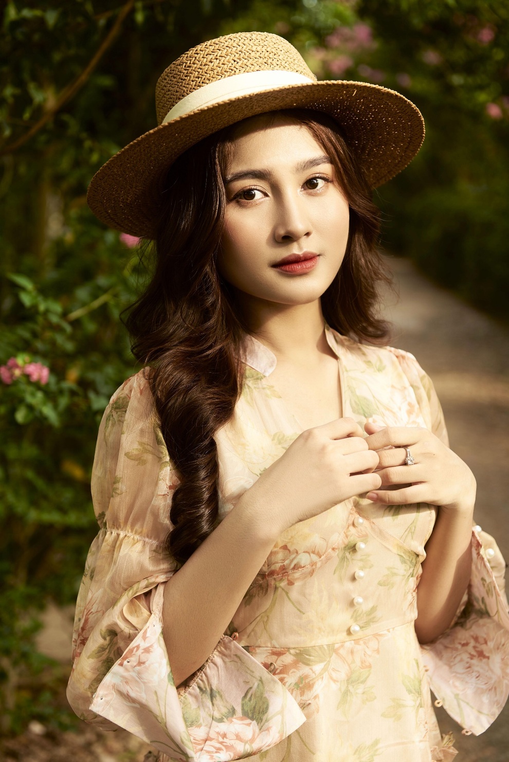 Nét đẹp ngọt ngào của nữ sinh trường Nghệ thuật khiến dân mạng tan chảy - 5 Nét đẹp ngọt ngào của nữ sinh trường Nghệ thuật khiến dân mạng tan chảy - 5