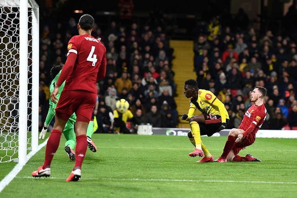 Những khoảnh khắc Liverpool bị quật ngã trên sân Watford - 9 Những khoảnh khắc Liverpool bị quật ngã trên sân Watford - 9
