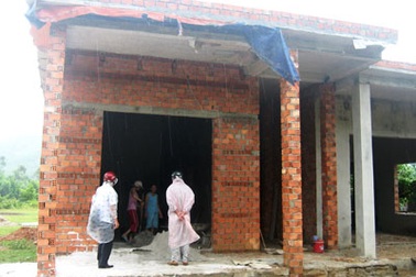 Lại đua nhau xây nhà chờ tiền đền bù giải tỏa