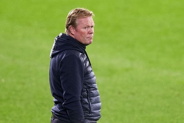 HLV Koeman có thể bị sa thải trong cuộc chiến nội bộ tại Barcelona