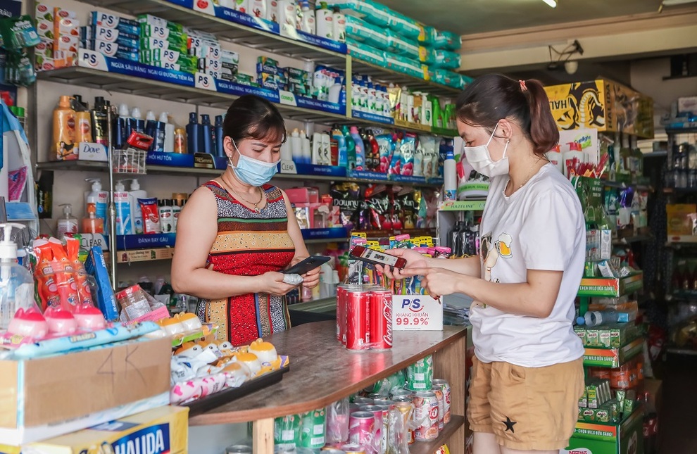 VinShop đã làm được những gì sau một năm bền bỉ đồng hành cùng tạp hóa Việt? - 3 VinShop đã làm được những gì sau một năm bền bỉ đồng hành cùng tạp hóa Việt? - 3