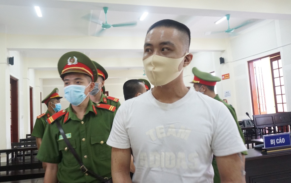 Quý tử buôn nửa yến ma túy vì... Quý tử buôn nửa yến ma túy vì...