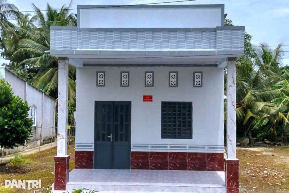 Khánh thành 4 ngôi nhà Nhân ái ở ĐBSCL, giúp hộ nghèo vượt lên khó khăn - 7 Khánh thành 4 ngôi nhà Nhân ái ở ĐBSCL, giúp hộ nghèo vượt lên khó khăn - 7