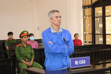 Lĩnh án vì chém hàng xóm té xuống ao nước rồi bỏ mặc dẫn đến tử vong