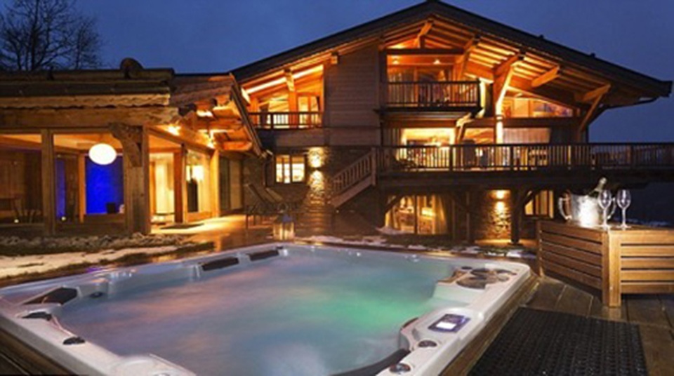 Cách giới siêu giàu thế giới “biến mùa Hạ thành mùa Đông” - 2