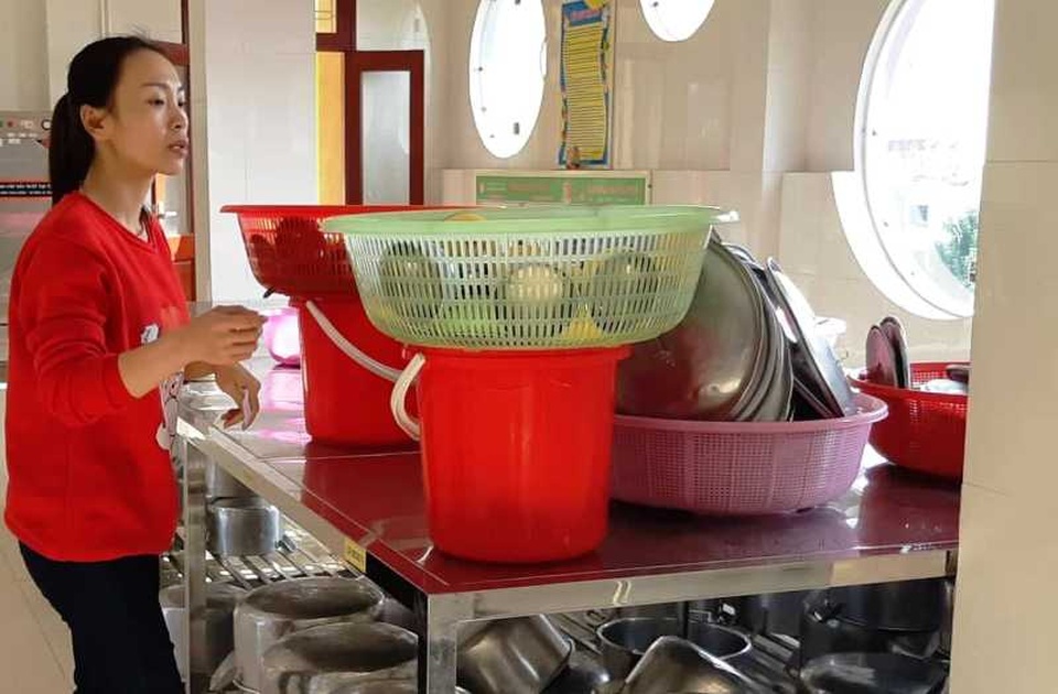 Tạm dừng bếp ăn bán trú tại trường mầm non có hơn 100 trẻ nghi bị ngộ độc - 4 Tạm dừng bếp ăn bán trú tại trường mầm non có hơn 100 trẻ nghi bị ngộ độc - 4