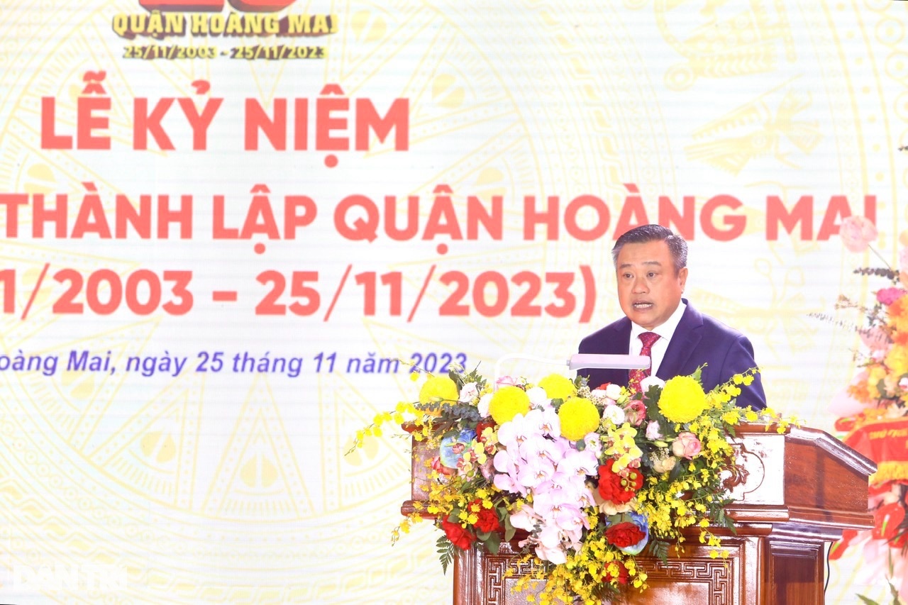 Chủ tịch Hà Nội: Hoàng Mai cần tận dụng lợi thế của quận cửa ngõ thủ đô - 1