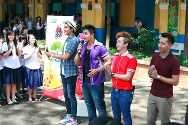 Only C từng là học sinh cá biệt