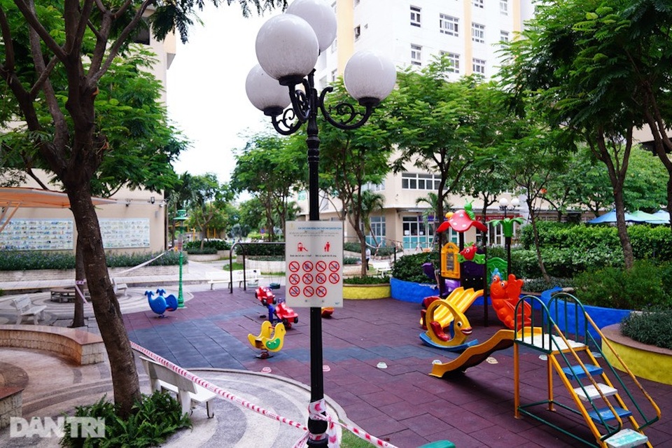 TPHCM: Phong tỏa, xét nghiệm người sinh sống, làm việc ở Sun View Town - 5 TPHCM: Phong tỏa, xét nghiệm người sinh sống, làm việc ở Sun View Town - 5