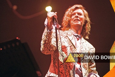 David Bowie - Life on Mars (Lễ hội Glastonbury - 2000)