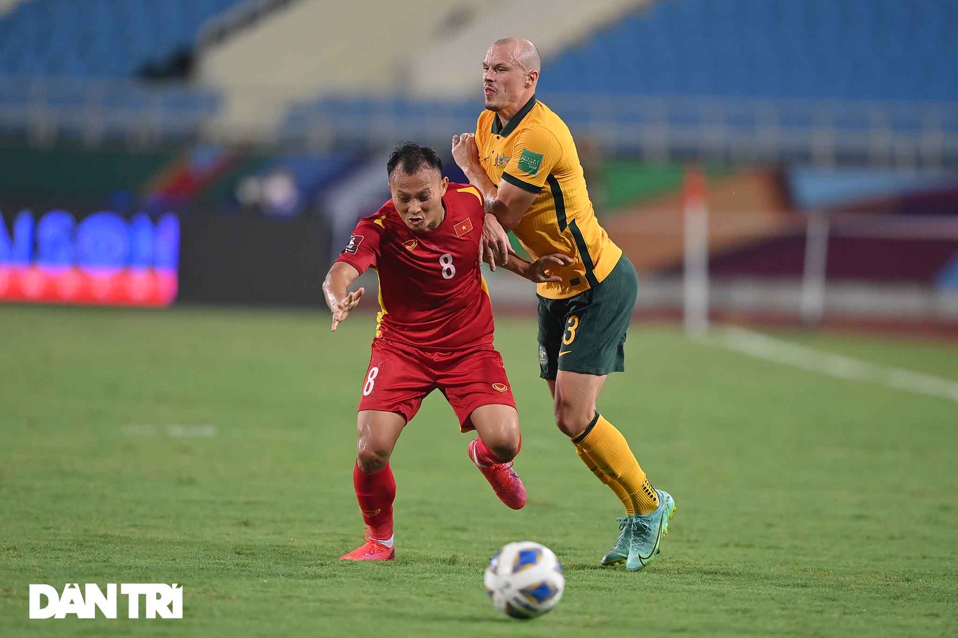 Những khoảnh khắc ấn tượng ở trận tuyển Việt Nam thua tiếc nuối Australia - 13 Những khoảnh khắc ấn tượng ở trận tuyển Việt Nam thua tiếc nuối Australia - 13