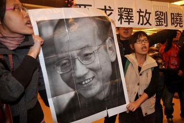 Trung Quốc nói Mỹ đổi tên đường trước đại sứ quán là “trò hề chính trị”