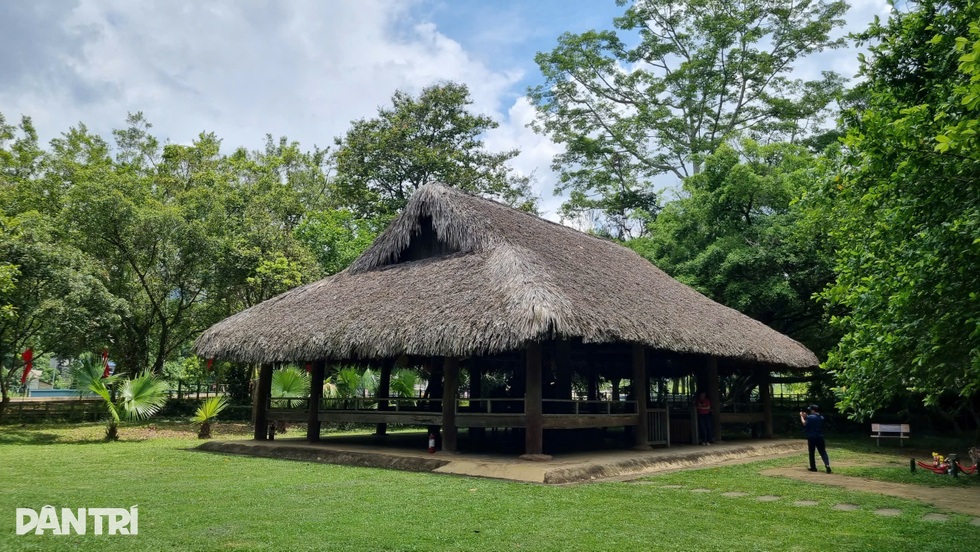 Đình Tân Trào lịch sử: Nơi chứng kiến lời thề vang vọng khắp non sông - 2 Đình Tân Trào lịch sử: Nơi chứng kiến lời thề vang vọng khắp non sông - 2