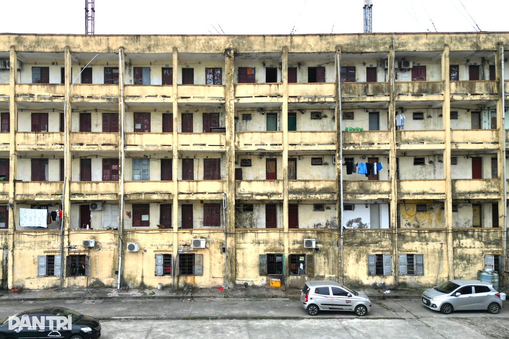 Sửa chữa khu tập thể 50 năm tuổi xuống cấp nghiêm trọng ở Ninh Bình - 1 Sửa chữa khu tập thể 50 năm tuổi xuống cấp nghiêm trọng ở Ninh Bình - 1