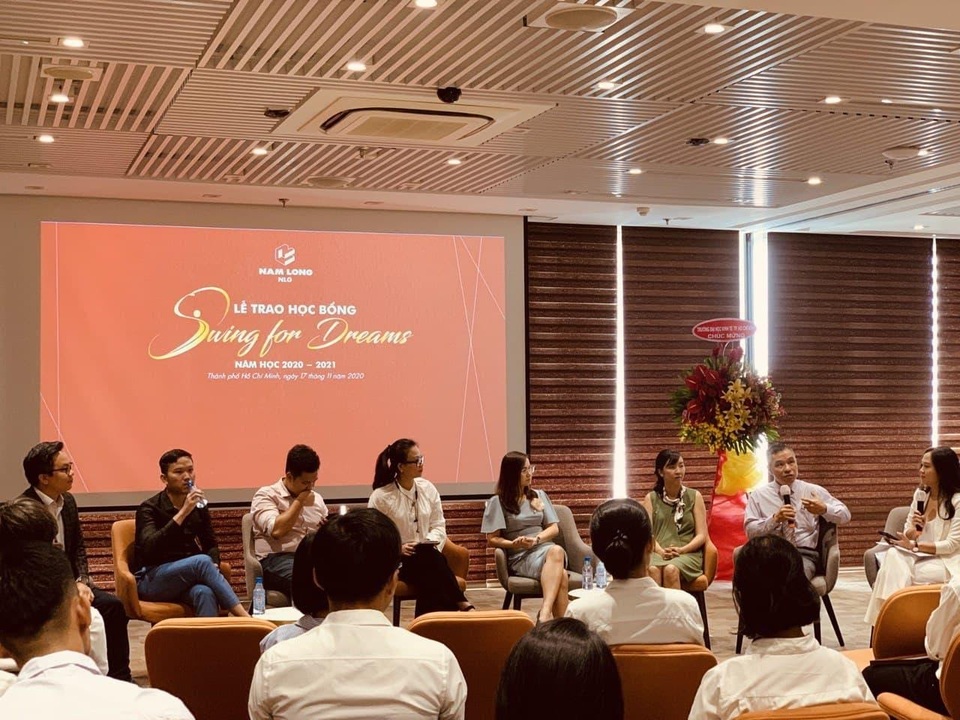 Tập đoàn Nam Long trao học bổng thường niên “Swing For Dreams” 2020 - 4 Tập đoàn Nam Long trao học bổng thường niên “Swing For Dreams” 2020 - 4
