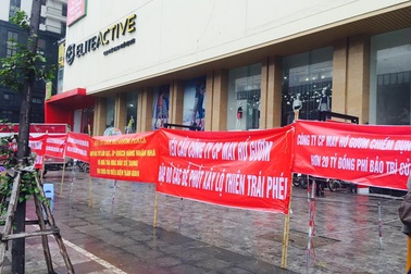 Chủ đầu tư tự ý thay thiết kế: Người nhận sai, kẻ lặng im