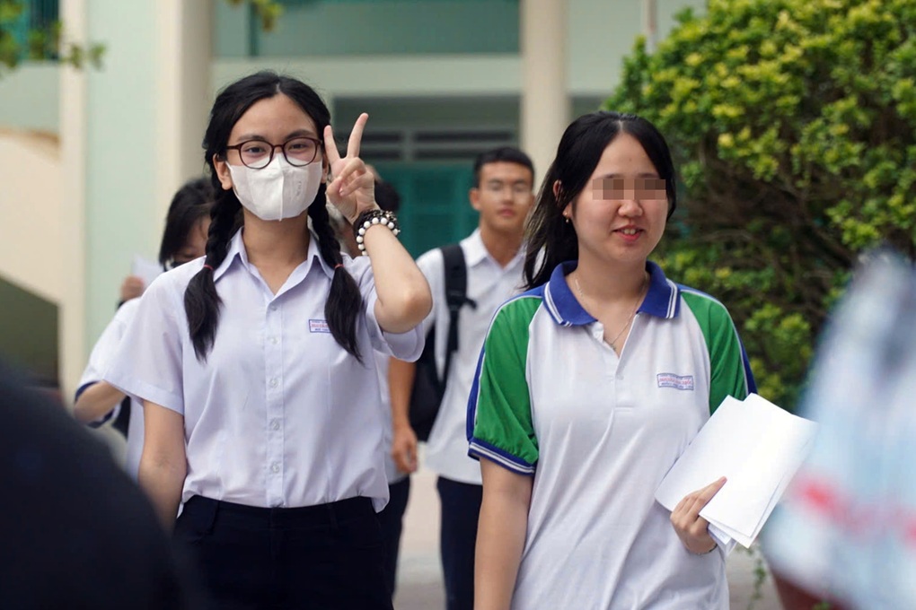 Vụ 150 bài thi được tăng điểm sau phúc khảo: Truy trách nhiệm người chấm - 1 Vụ 150 bài thi được tăng điểm sau phúc khảo: Truy trách nhiệm người chấm - 1