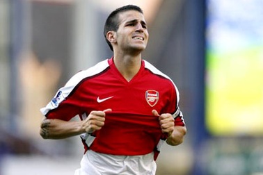 Fabregas vắng mặt trận lượt về với Celtic