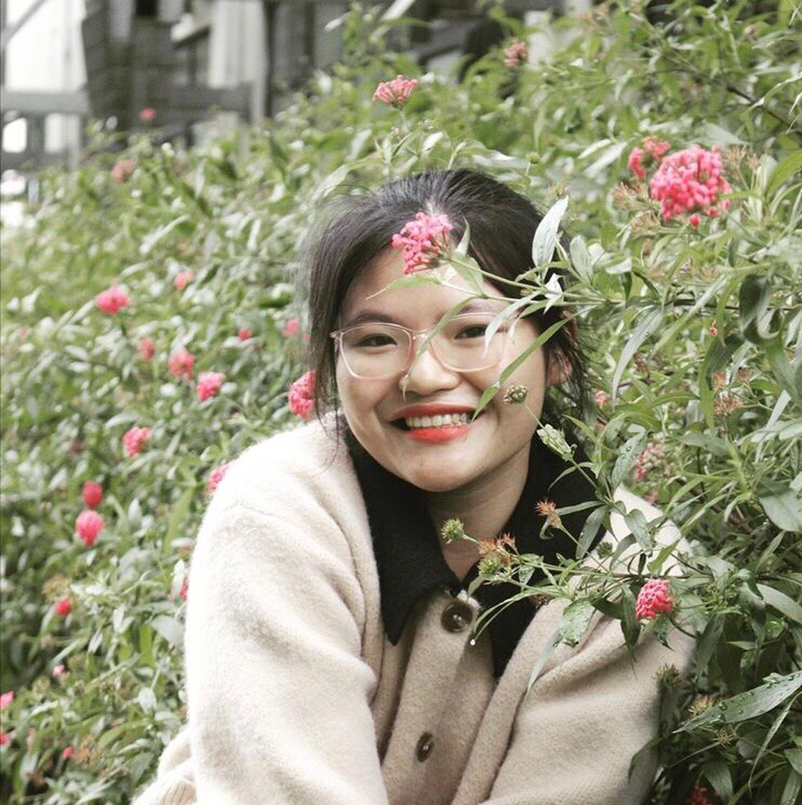 Gen Z kể chuyện duy tâm gieo quẻ đầu năm cầu may mắn - 2 Gen Z kể chuyện duy tâm gieo quẻ đầu năm cầu may mắn - 2
