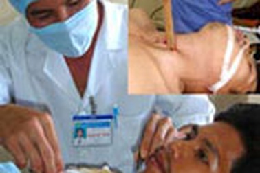 Cứu sống nạn nhân bị đâm xuyên cổ  