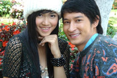 Diễn viên hay “đồ trang sức”? 