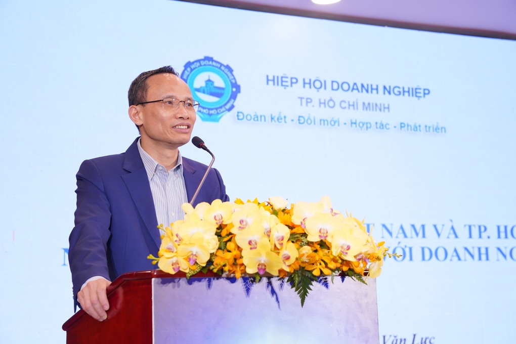 Chuyên gia: Cần chấp nhận giá điện năm nay sẽ tăng 5-7% - 1 Chuyên gia: Cần chấp nhận giá điện năm nay sẽ tăng 5-7% - 1