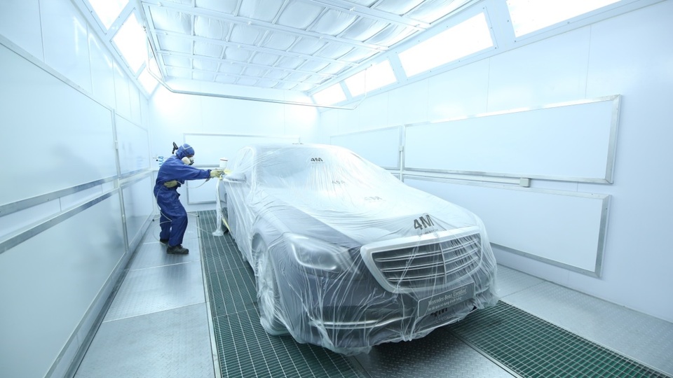 Mercedes-Benz Vietnam Star triển khai dịch vụ “Sơn nhanh trong ngày” dành cho xe sang - 3 Mercedes-Benz Vietnam Star triển khai dịch vụ “Sơn nhanh trong ngày” dành cho xe sang - 3
