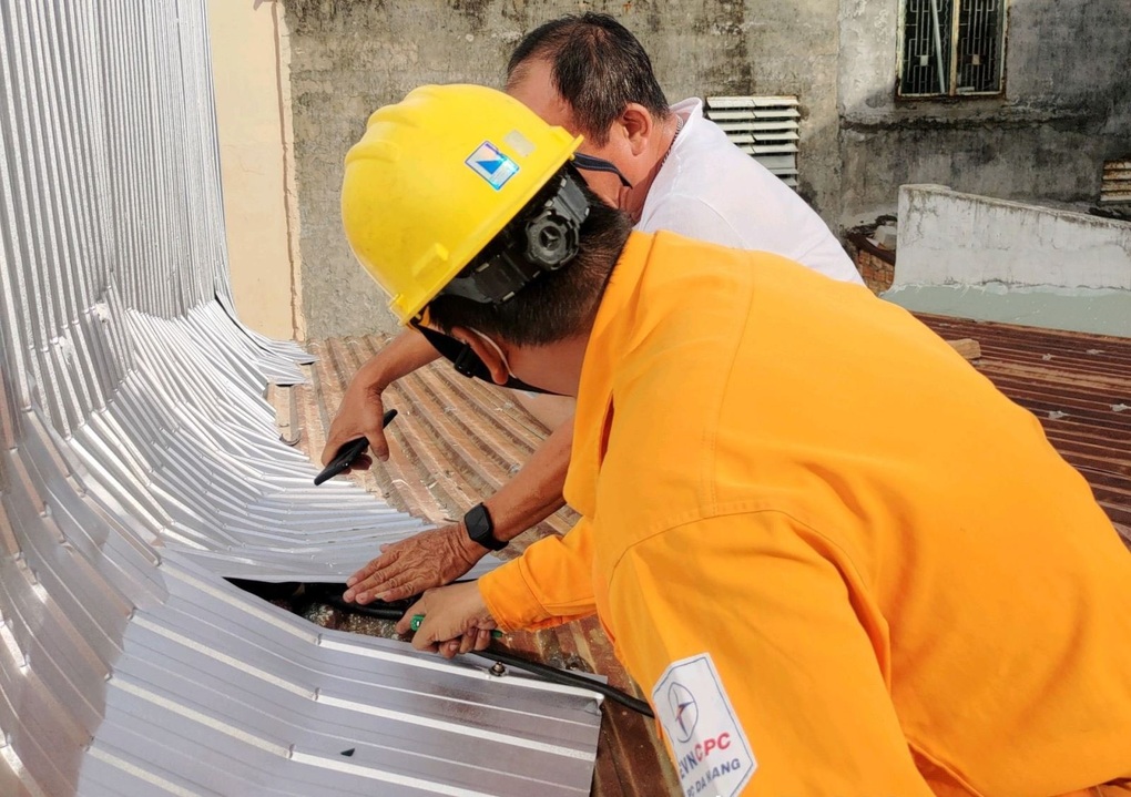 EVNCPC: 10 tháng đầu năm điện thương phẩm tăng, tổn thất điện năng giảm - 1 EVNCPC: 10 tháng đầu năm điện thương phẩm tăng, tổn thất điện năng giảm - 1