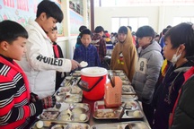 Lào Cai: Yêu cầu tạm dừng bán trú tại trường tuần học đầu tiên sau Tết