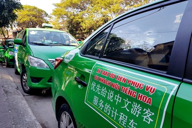 Taxi dành cho khách nói tiếng Trung tại Hội An “ế ẩm”