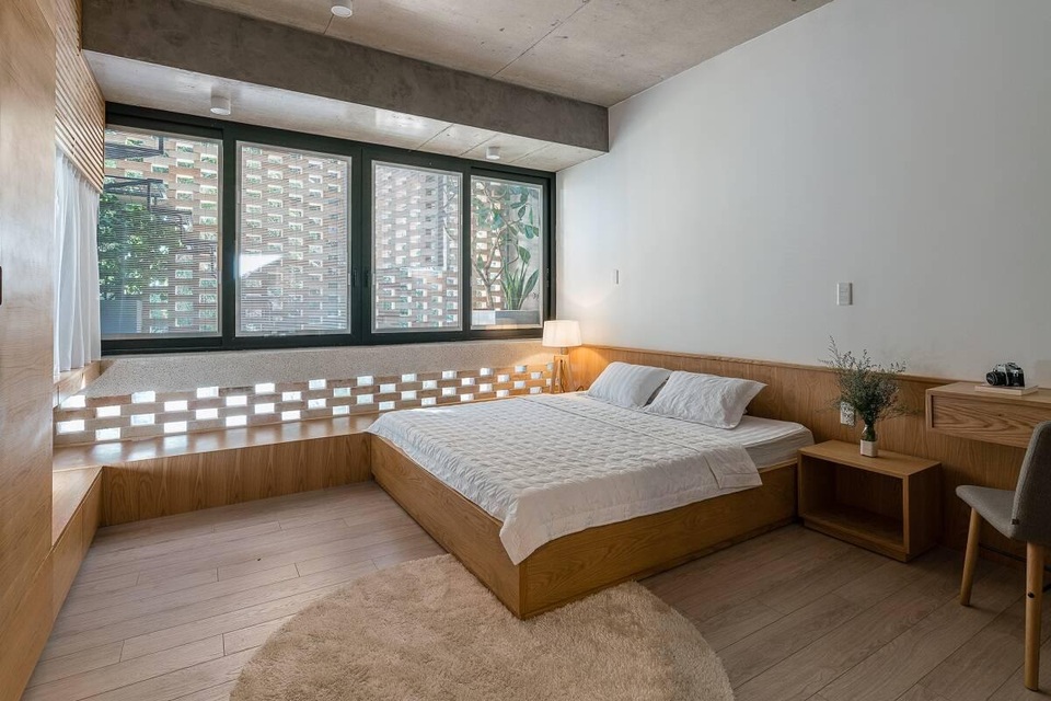 Vợ chồng Vũng Tàu dùng chiêu “độc” giúp nhà hướng Tây mát lịm như điều hòa - 12