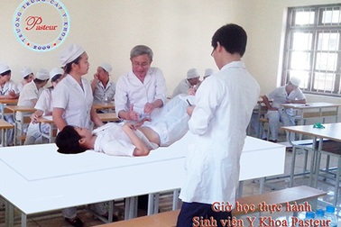 Trung cấp y tuyển sinh đào tạo chuyển đổi văn bằng 2 năm 2014