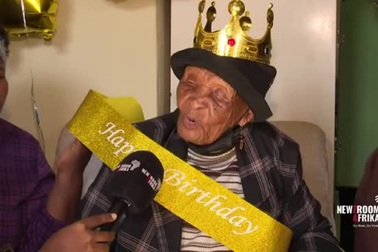 Những hình ảnh về cụ bà 128 tuổi