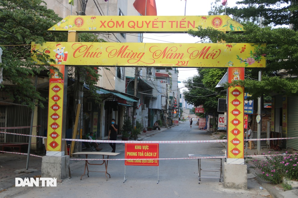 Hà Nội: Sau ghi nhận 6 ca F0, xã An Khánh lập 14 chốt phong tỏa - 13 Hà Nội: Sau ghi nhận 6 ca F0, xã An Khánh lập 14 chốt phong tỏa - 13