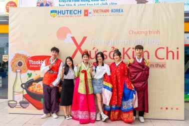Trở thành nhân sự theo chuẩn Hàn Quốc với Chương trình Việt - Hàn tại HUTECH