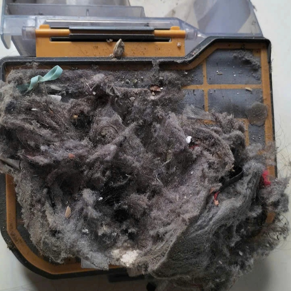 Ở nhà tiền tỷ Hà Nội, dân khốn khổ vì bụi bám từng lớp, khói đen quanh nhà - 2 Ở nhà tiền tỷ Hà Nội, dân khốn khổ vì bụi bám từng lớp, khói đen quanh nhà - 2