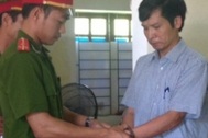 Bắt tạm giam nguyên Trưởng ban rừng phòng hộ Cẩm Xuyên