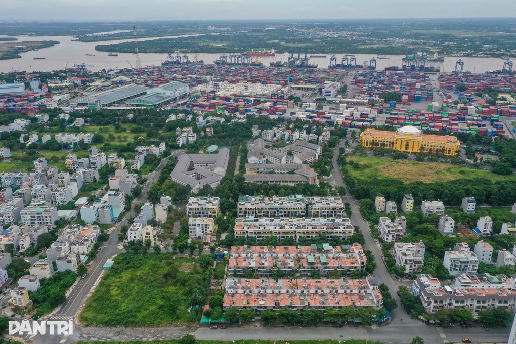 Ông Nguyễn Thanh Nghị: Phát triển cảng Cát Lái tạo đà cho ngành phụ trợ - 2 Ông Nguyễn Thanh Nghị: Phát triển cảng Cát Lái tạo đà cho ngành phụ trợ - 2