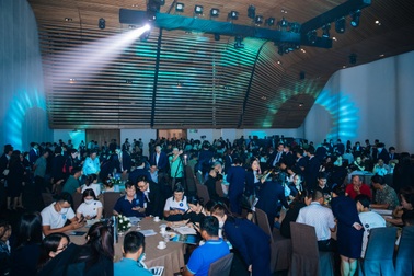 Hàng trăm khách hàng tham dự sự kiện giới thiệu căn hộ The Hybrid