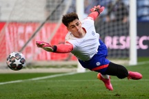 Thủ môn đắt giá nhất thế giới bất ngờ được triệu tập dự Euro 2020