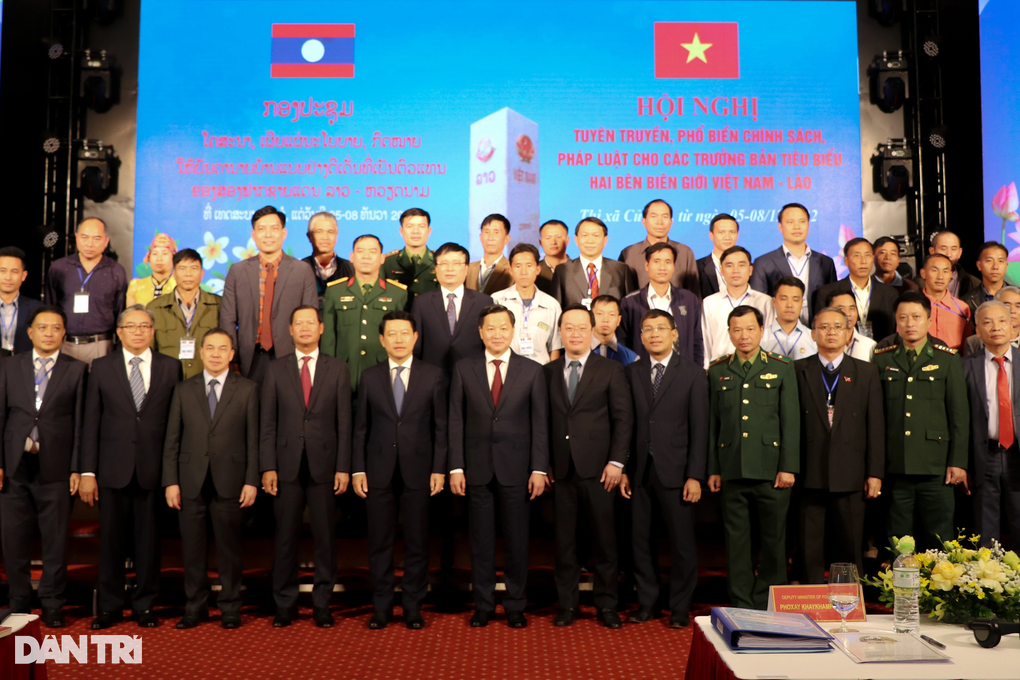 Phó Thủ tướng Lê Minh Khái: Mối quan hệ Việt Nam - Lào có một không hai - 6 Phó Thủ tướng Lê Minh Khái: Mối quan hệ Việt Nam - Lào có một không hai - 6