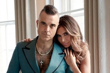 Robbie Williams bán hết nhà cửa, "không biết sống ở đâu bây giờ"...