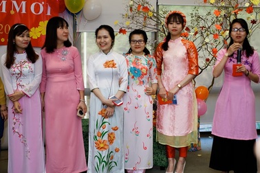 “Xuân 3 miền” vào thời khắc Giao thừa của DHS Việt tại Adelaide