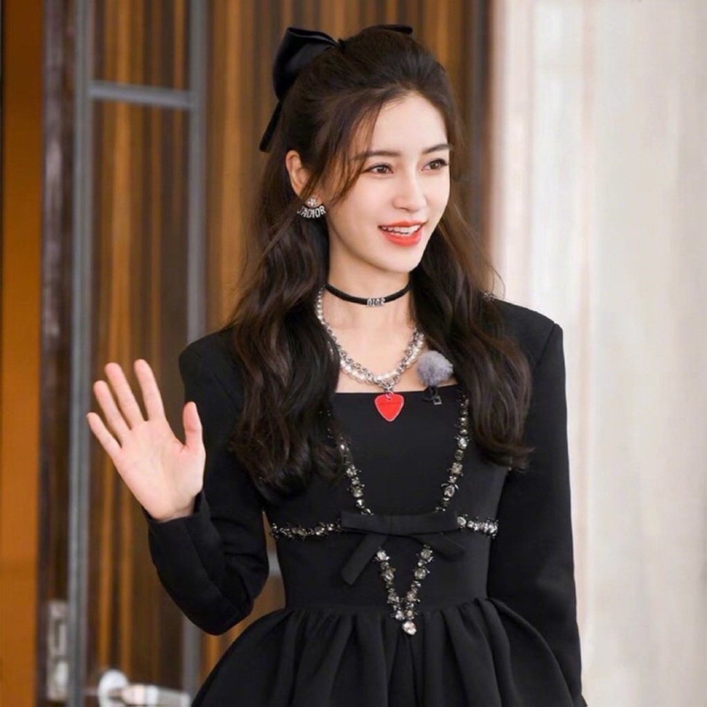 3 cách ăn gian tuổi cực đơn giản của Dương Mịch, Lisa - 8 3 cách ăn gian tuổi cực đơn giản của Dương Mịch, Lisa - 8
