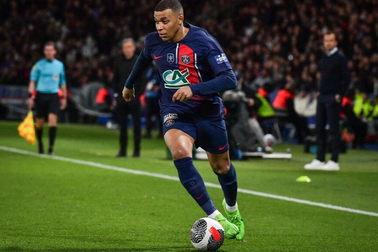 Mbappe kiến tạo bàn thắng giúp PSG nối dài chuỗi bất bại ở Ligue 1
