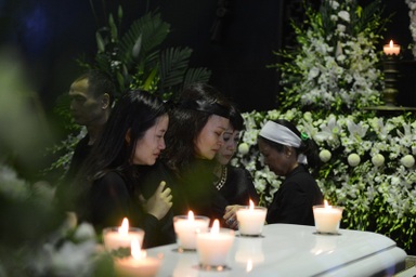 Những hình ảnh xúc động tại lễ tang nhạc sĩ Thanh Tùng